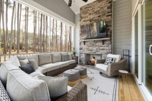 Outdoor Living Spaces for Summer Fun